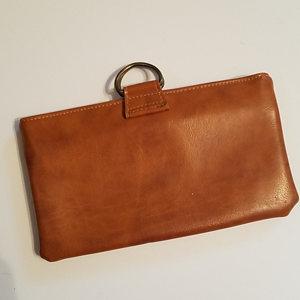 Small clutch